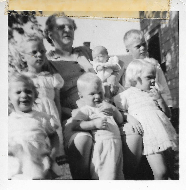 Hedwig Goeke and grandkids.jpeg